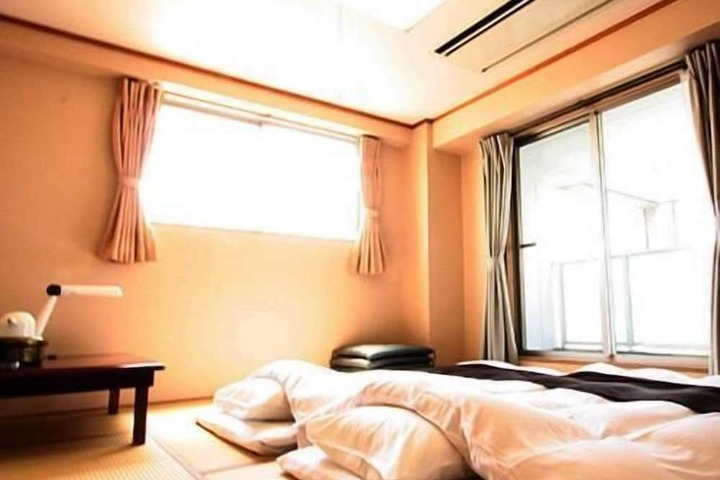 Room 9 of 51