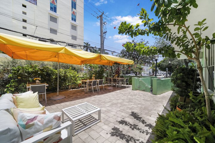 Dining Photos