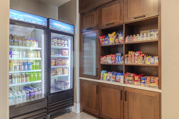 Hotel Interior 7 of 33