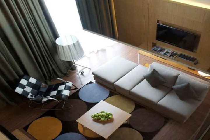 Room 12 of 55
