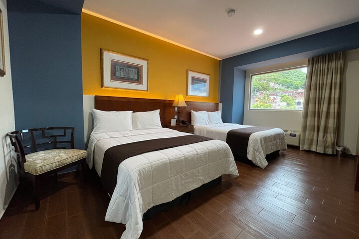 Room 4 of 21