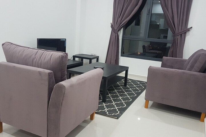 Room 8 of 48