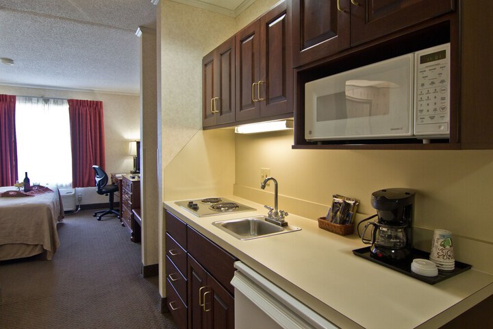 Private kitchenette