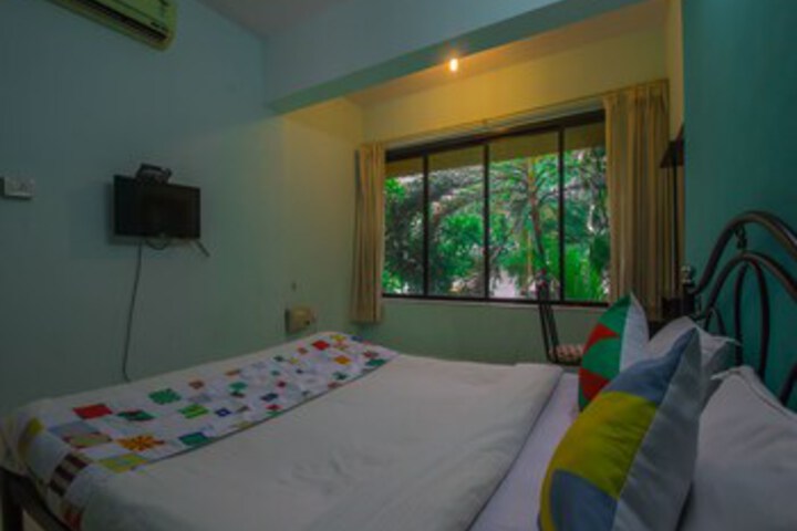 Room 19 of 25