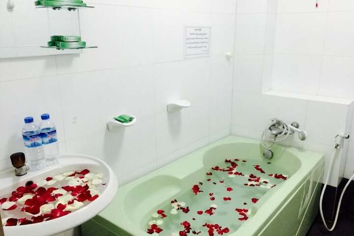 Bath Interior