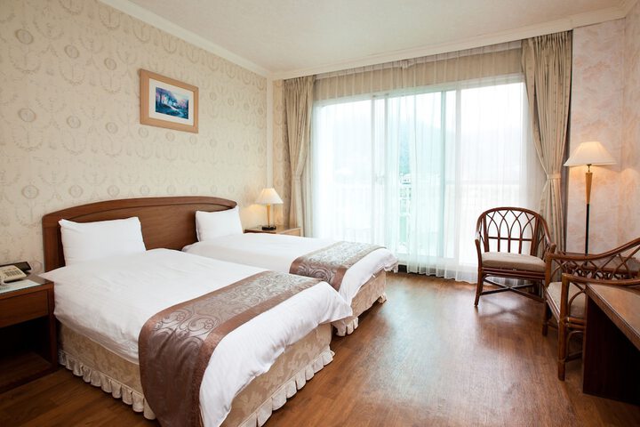Room 7 of 67
