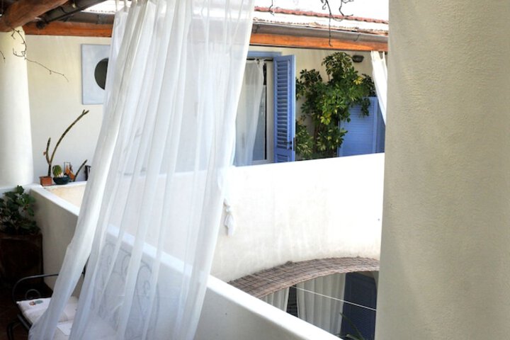 Terrace/Patio 33 of 40