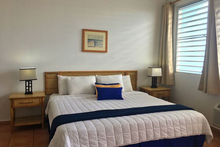 Room 6 of 49