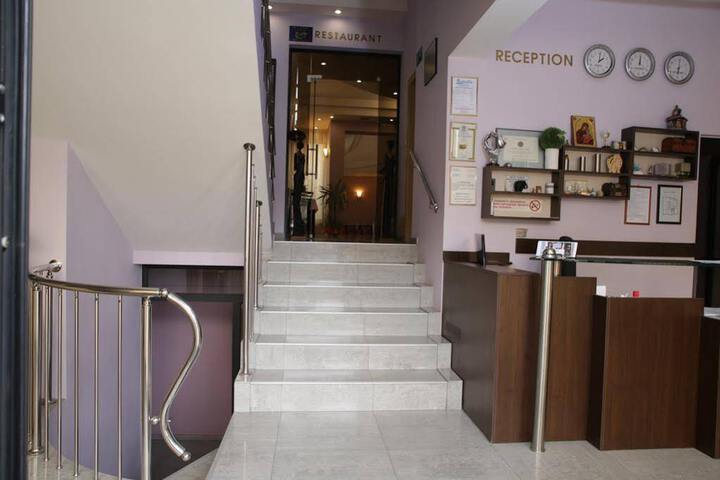 FAMILY HOTEL AVRAMOV