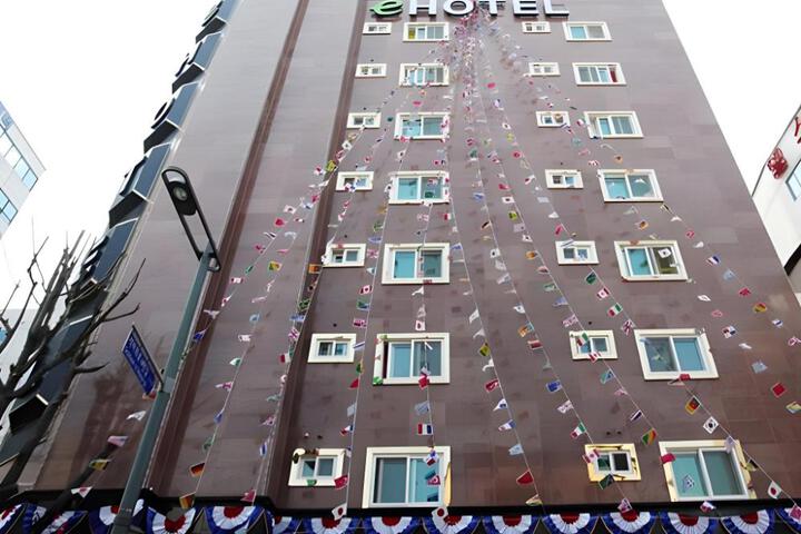 Juan E Hotel