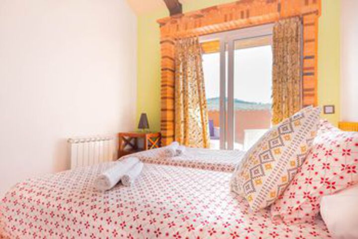 Room 34 of 169