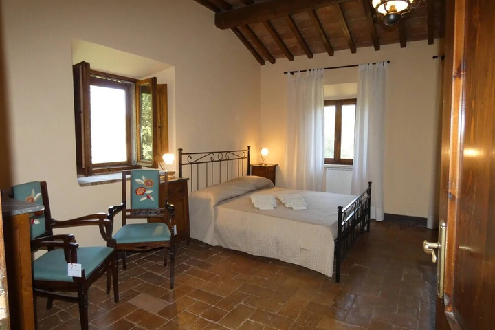 Room 3 of 23