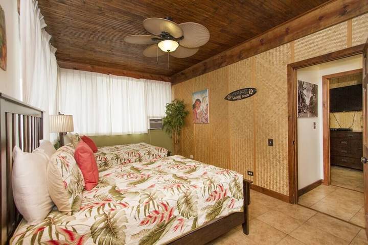 Room 2 of 34