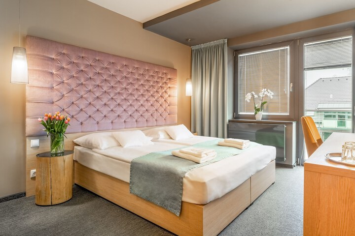 Room 10 of 135