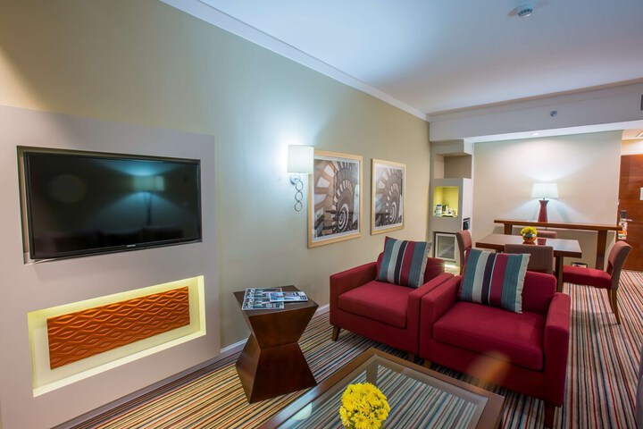 Room 21 of 108