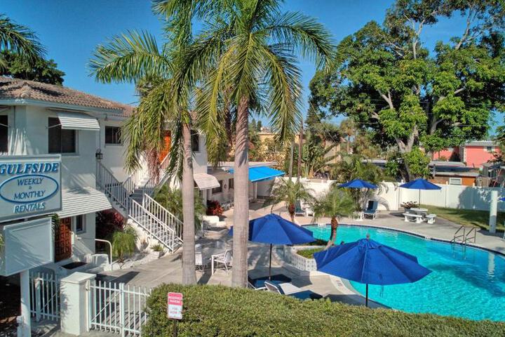 Gulfside Resort. Unit 1 in St. Pete Beach, FL