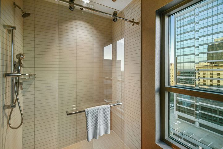 Bathroom shower