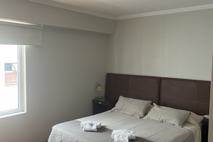 Room 5 of 34