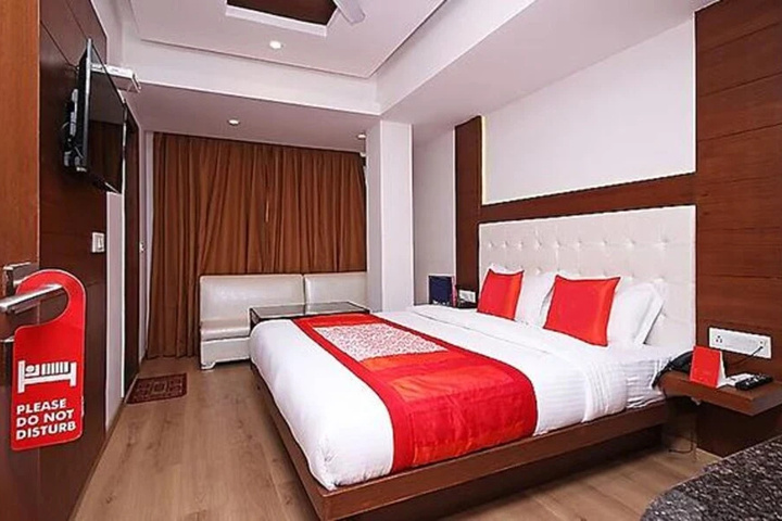 Fabhotel Mayfield