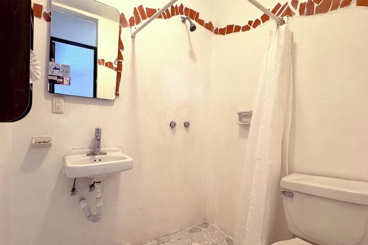 Room 20 of 48