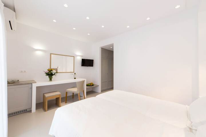 Room 20 of 164