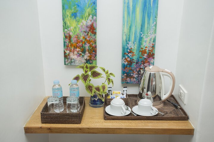 Breakfast/Coffee Service 28 of 74