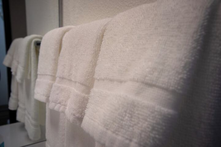 Room 21 of 32