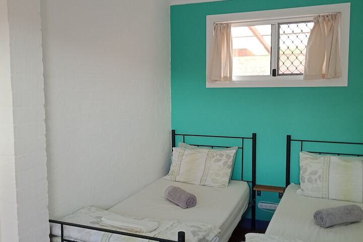 Room 4 of 44
