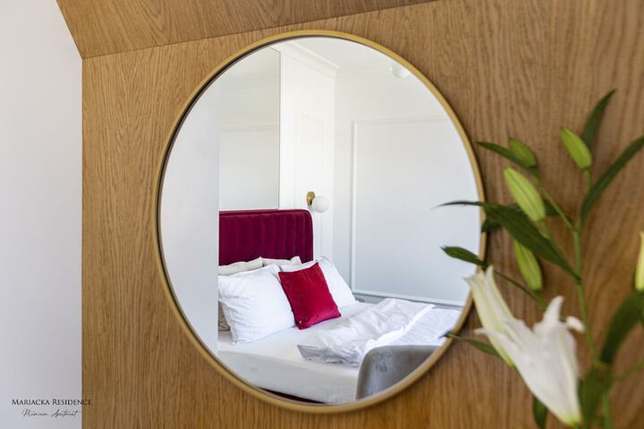 Room 8 of 30