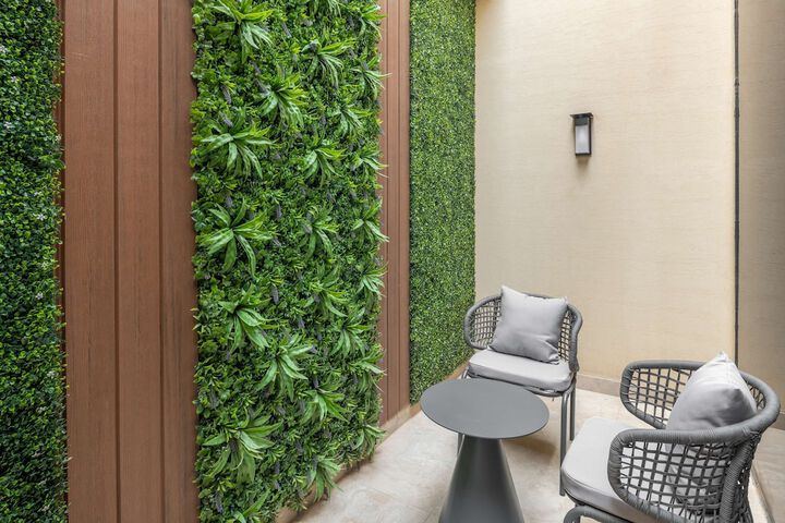 Terrace/Patio 35 of 136