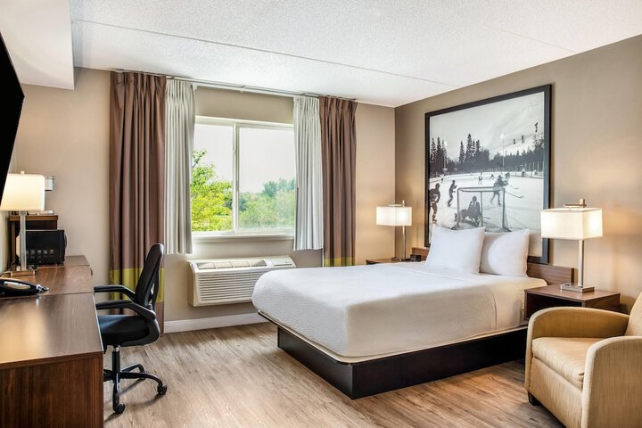 Room 34 of 54