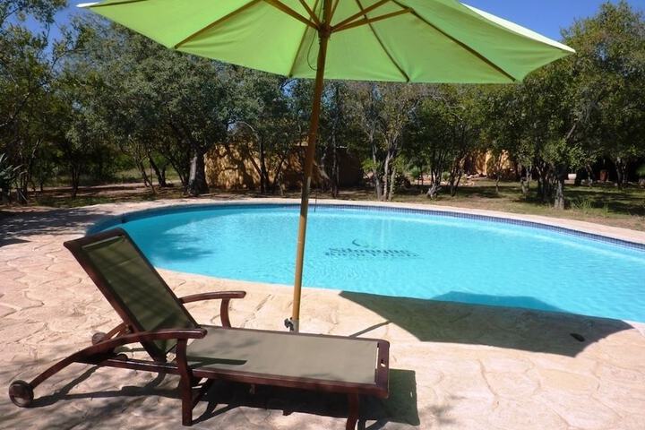 Pool 26 of 38