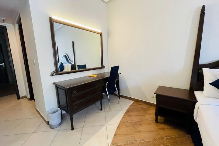 Room 31 of 61