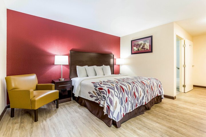 Standard King Bed Accessible (1 of 12)