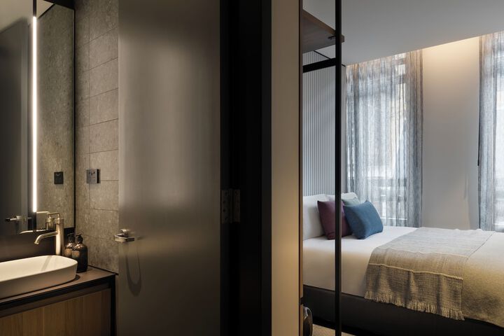 Room 70 of 130