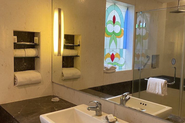 Bathroom Interior Photo