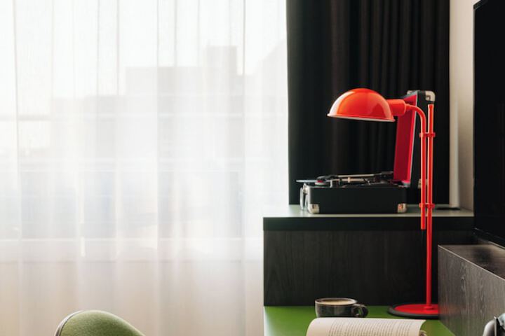 Room amenity