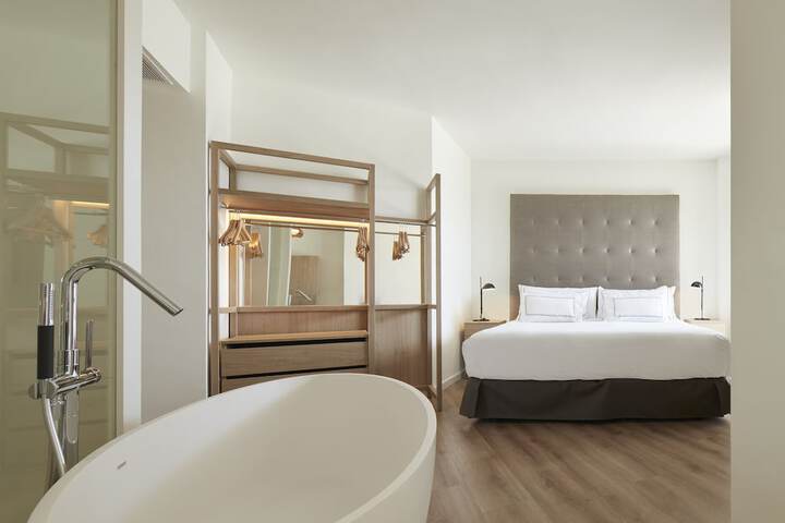 Room 57 of 139