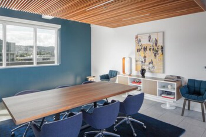 Business Center 29 of 155