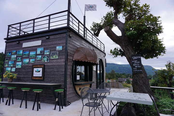 Terrace/Patio 50 of 62