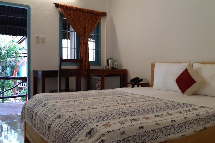 Room 8 of 59