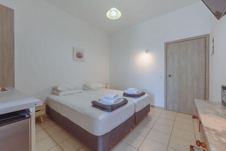 Room 33 of 139