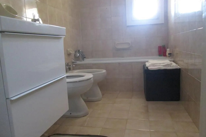 Bathroom Interior Photo