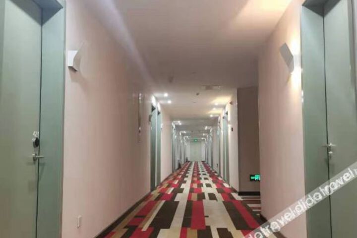 Hotel Interior 11 of 17