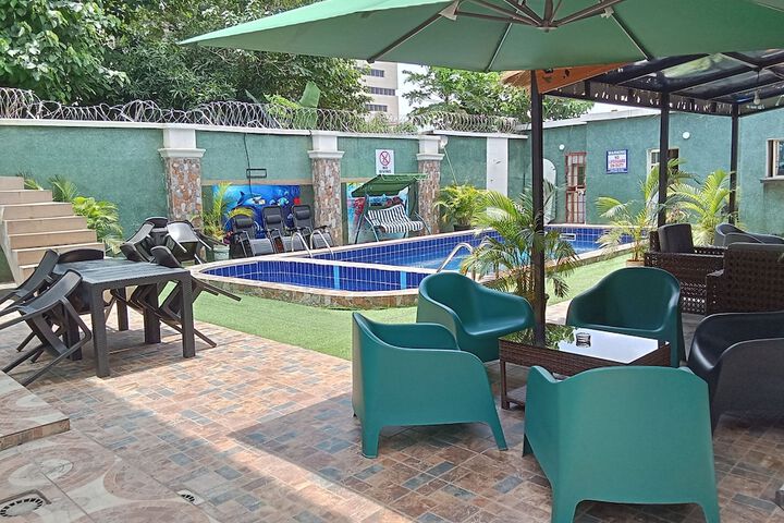 Pool 41 of 43