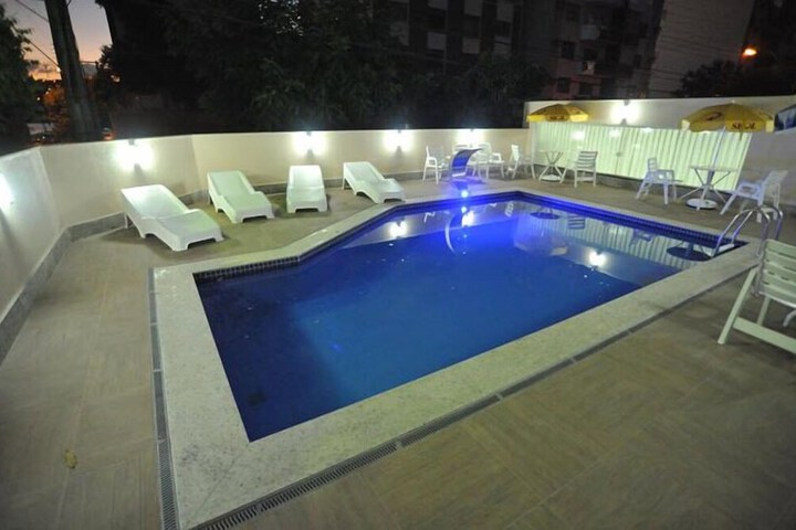 Pool 17 of 26