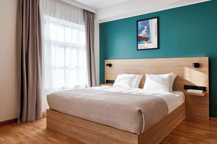 Room 9 of 31