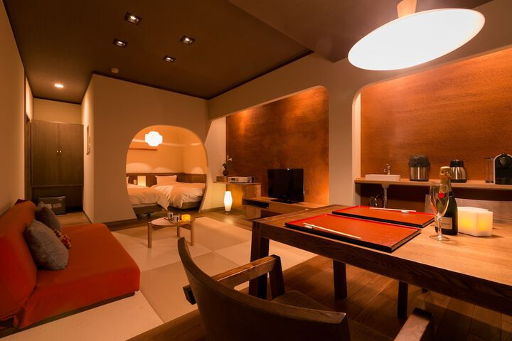 Room 11 of 70