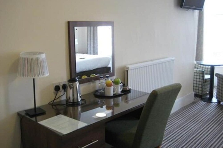 Room 21 of 46