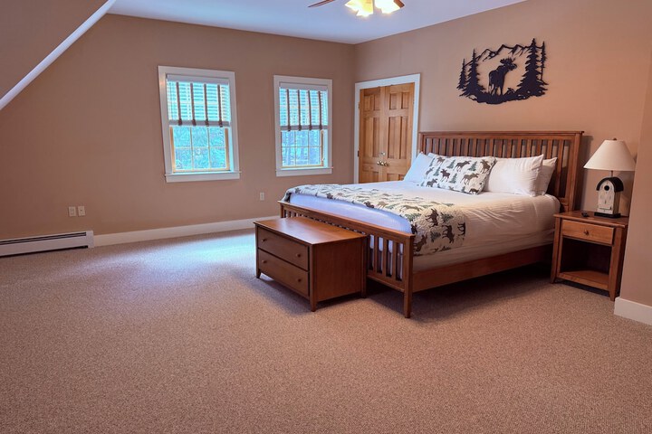 Room 36 of 86